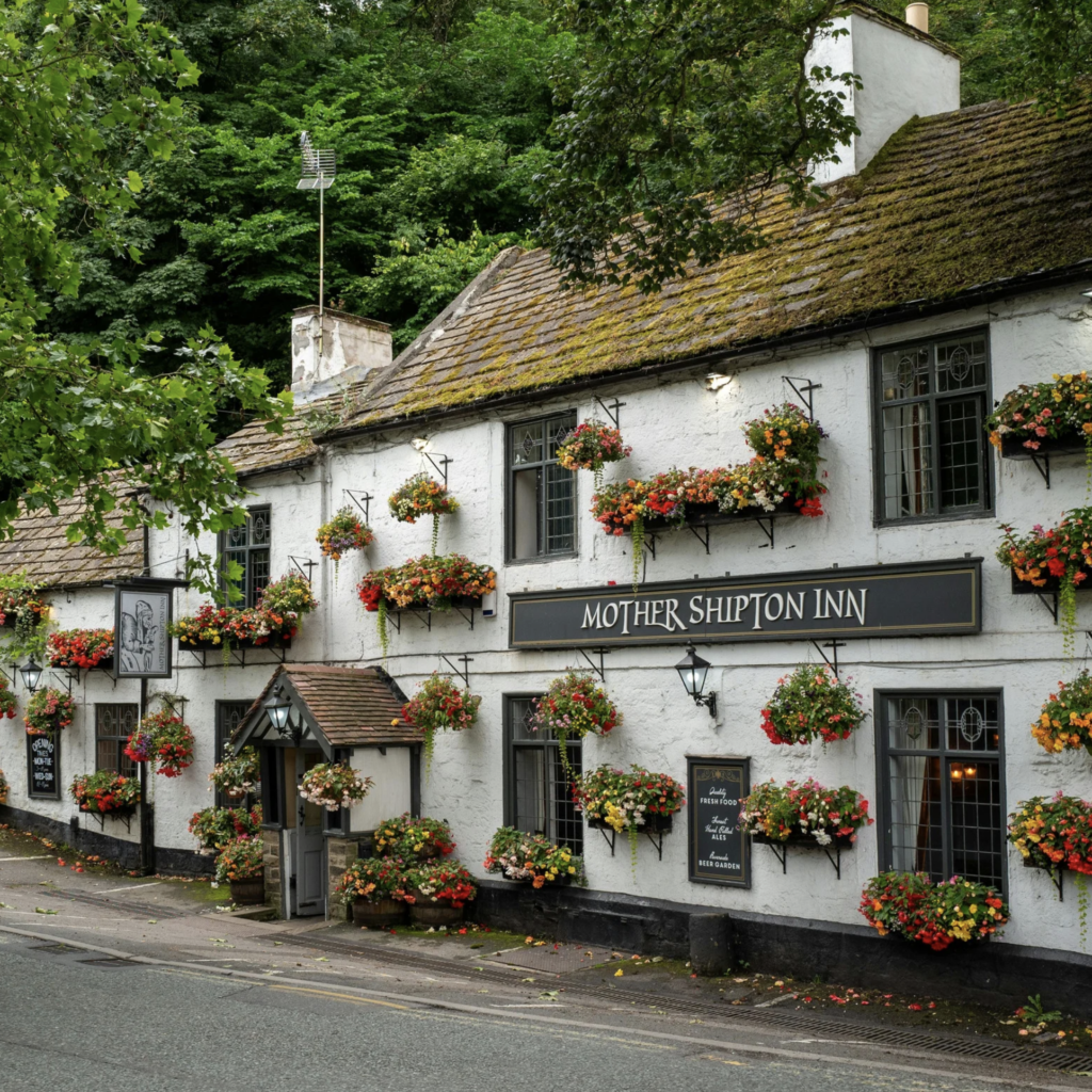Charming country inn in the English countryside along a village-to-village walking route